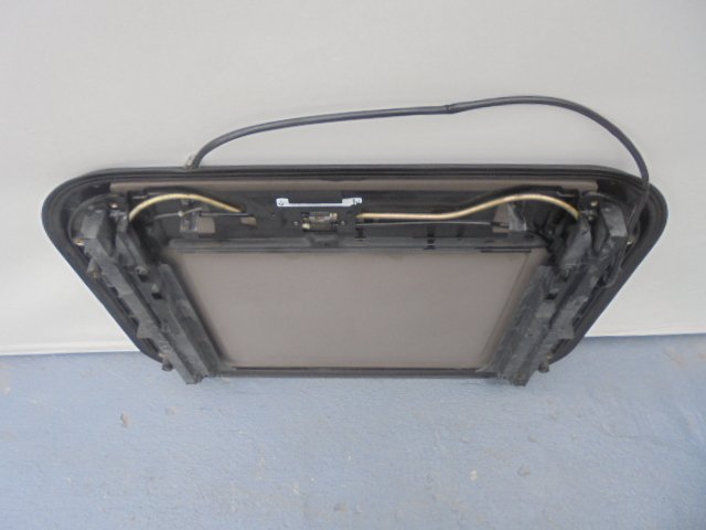 фото №3, Renault magnum dxi люк