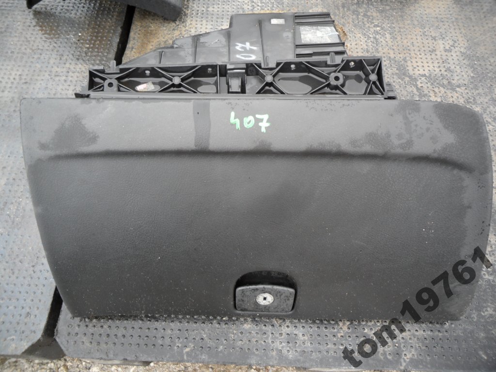 фото №1, Бардачок полка do peugeot 407