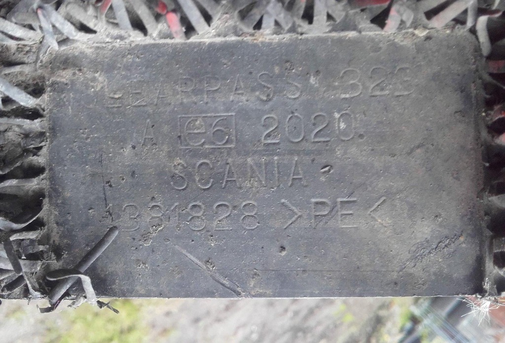 фото №2, Подкрылок, chlapach правый перед scania 4 r 1381828