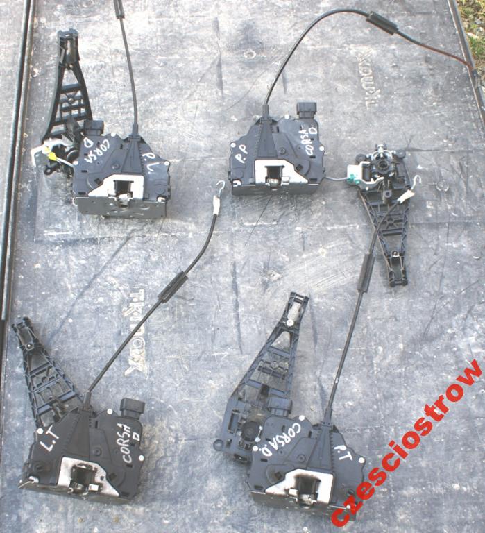 фото №1, Corsa d замок двері правий перед