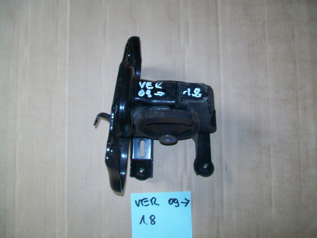 фото №1, Toyota verso 09-15 1.8 подушка двигателя