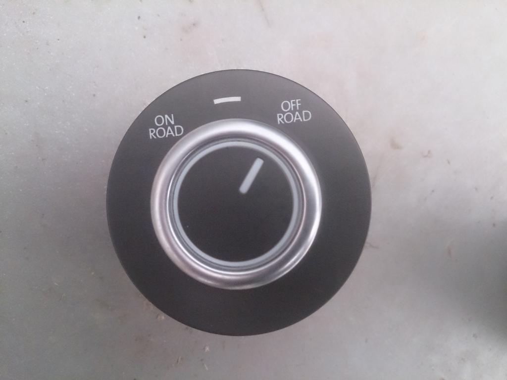 фото №1, Vw touareg 7p переключатель road on off 7p6941435d