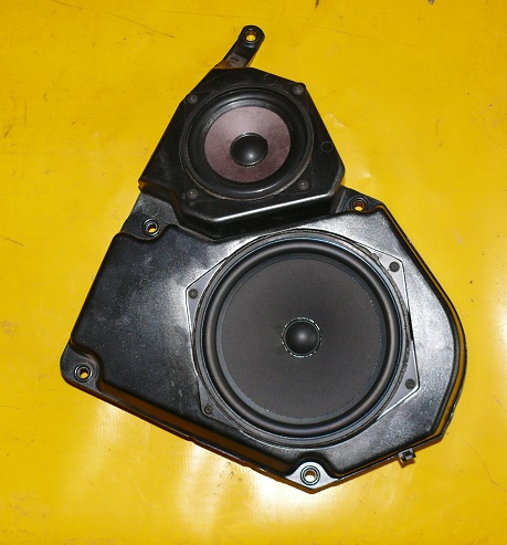 фото №1, Динамік динаміки двері правий перед mercedes w140