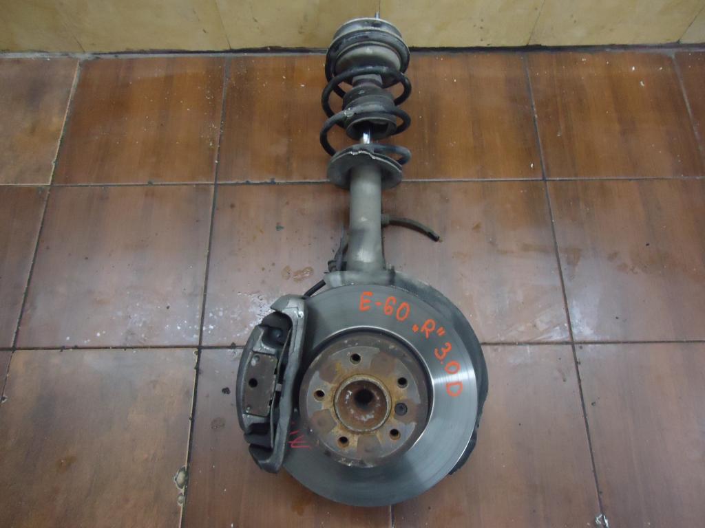 фото №1, Поворотний кулак амортизаторна стійка права bmw 5 e60 e-60 3.0d