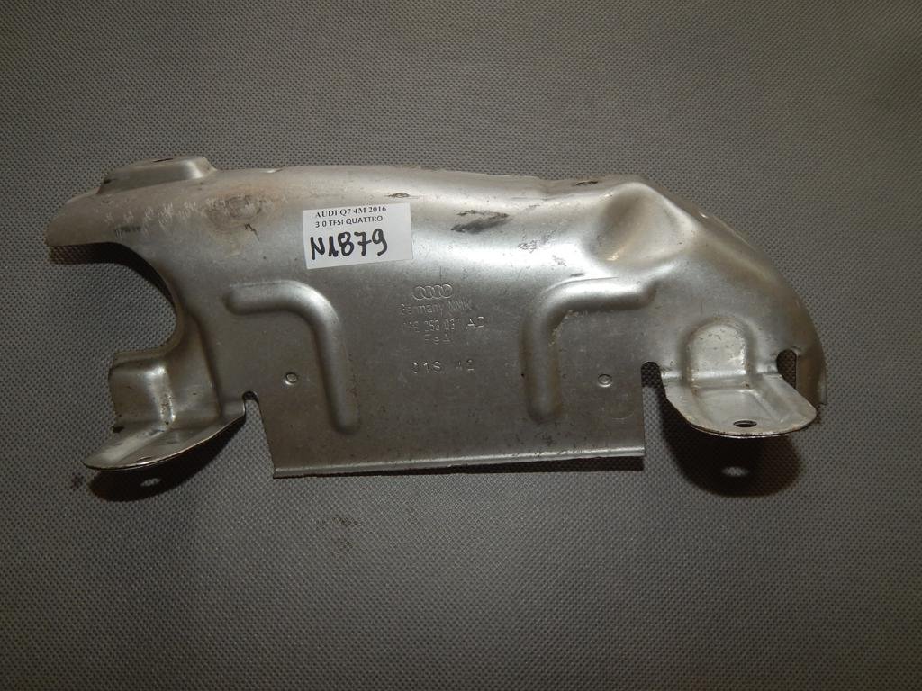 фото №1, Audi q7 4m защита 06e253037ad