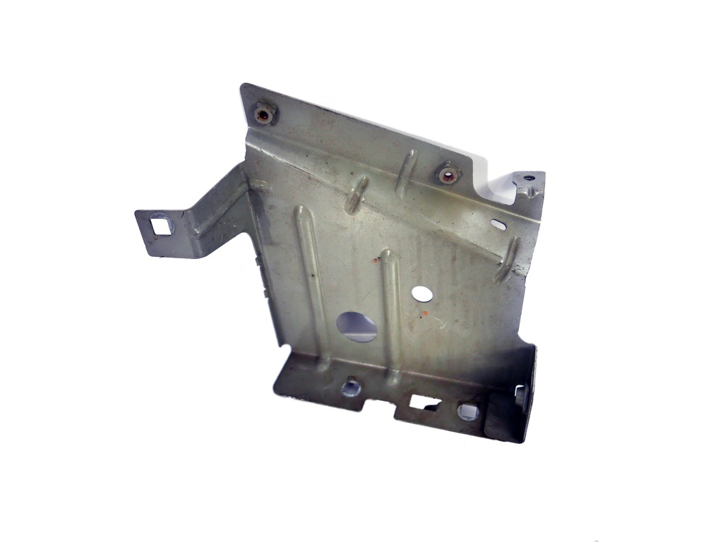 фото №1, Кронштейн крила перед renault master 2010-