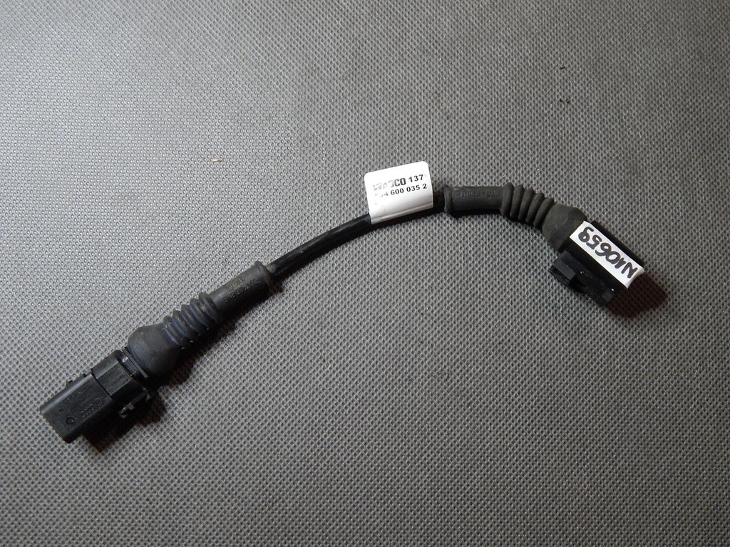 фото №1, Audi a6 c7 шланг wabco 8946000352