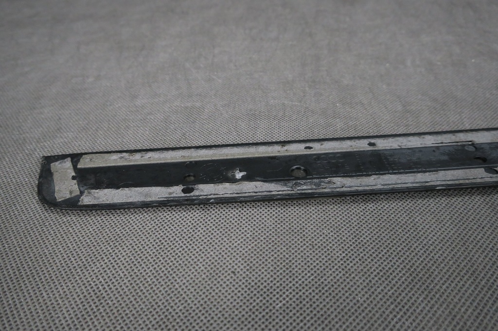 фото №6, Молдинг порог дверь перед audi a4 8k 8k0853374