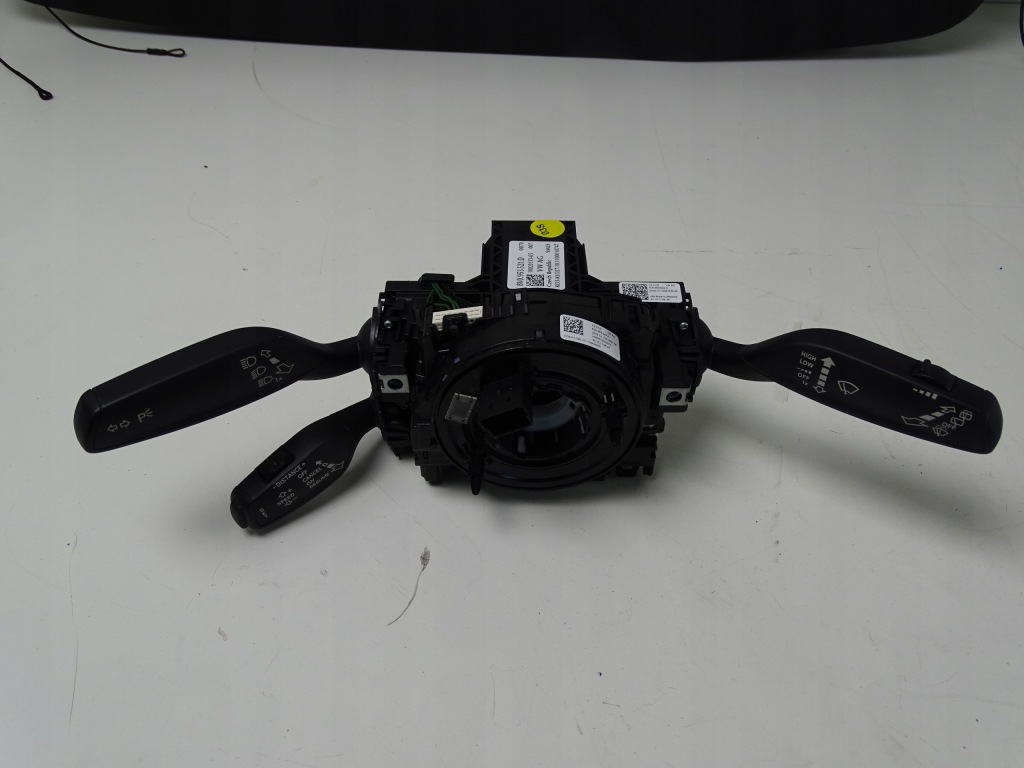 фото №1, Переключатель комбинированный audi оригинальный номер 8v0953521d