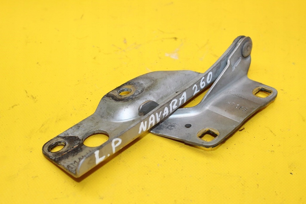 фото №1, Петля капот левый перед navara d40
