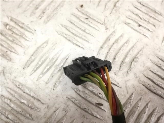 фото №2, Citroen c4 ii колодка лампы задняя задняя