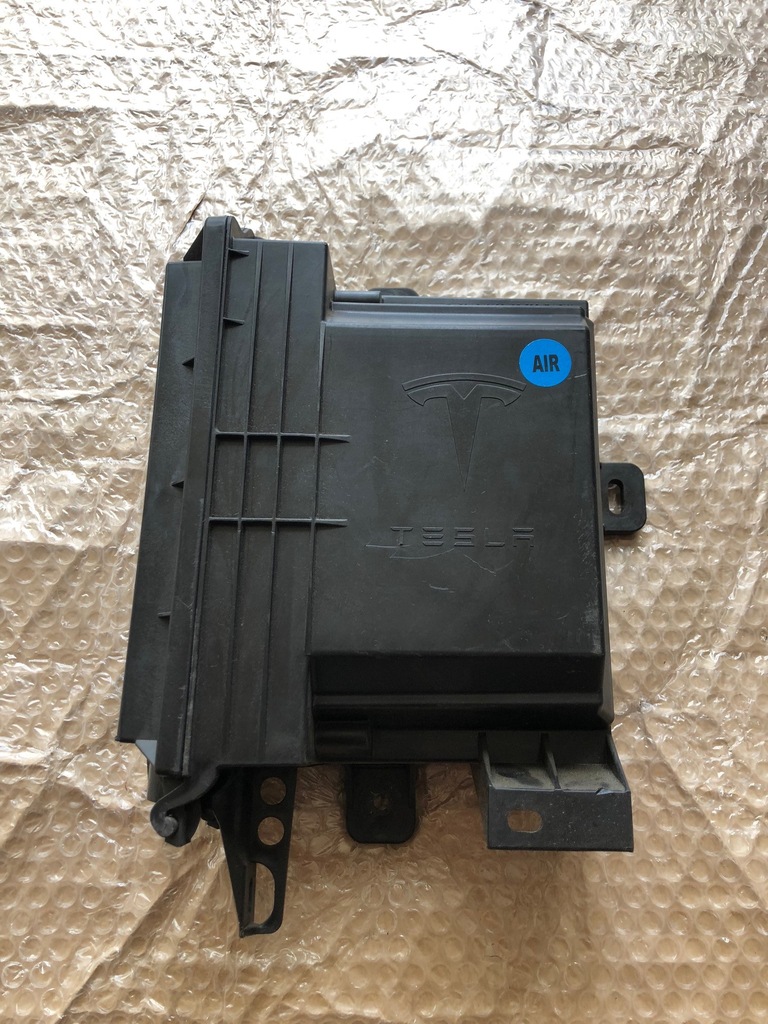 фото №1, Tesla model x кузов controller asc 1058359-03-c