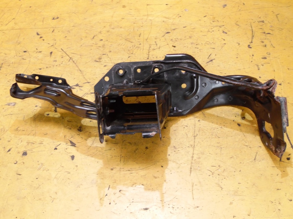 фото №6, Відбійник бампера лівий перед 3.0b c040 mercedes w203