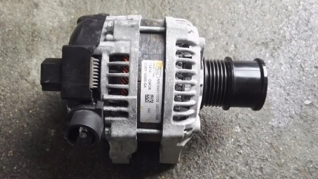 Купити Focus mk3 рестайлінг  1.0 ecoboost генератор cv6t10300ga