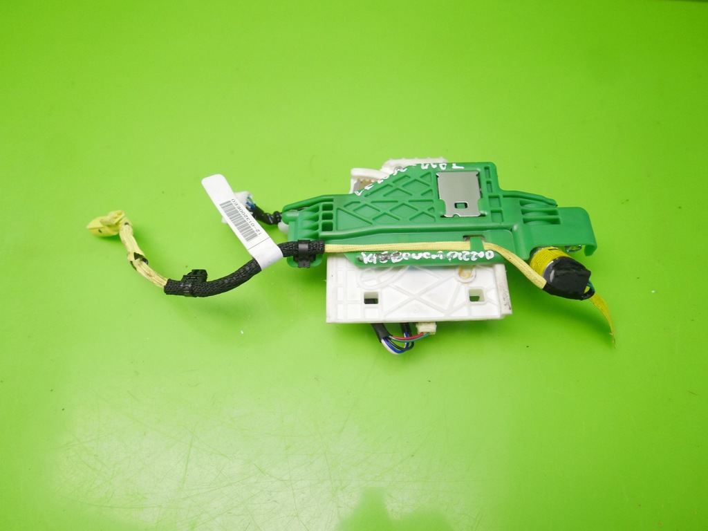 фото №6, Моторчик сиденье подголовник перед левый lexus ls460l