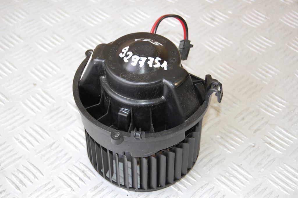 фото №1, Повітродувка вентилятор обігрівача mini cooper f55