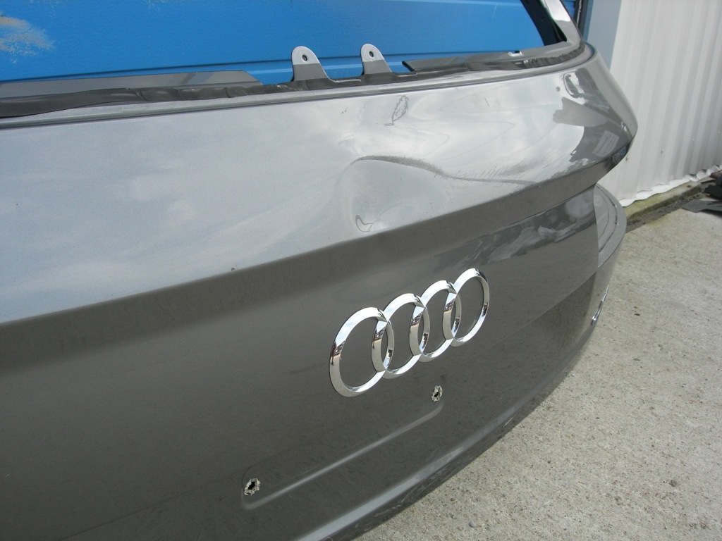 фото №7, Кришка багажника задня audi q7 4m0827569 новий model warszawa