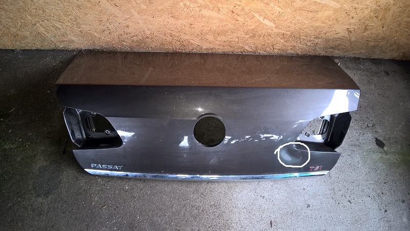 фото №1, Vw passat b7 крышка багажника задняя sedan