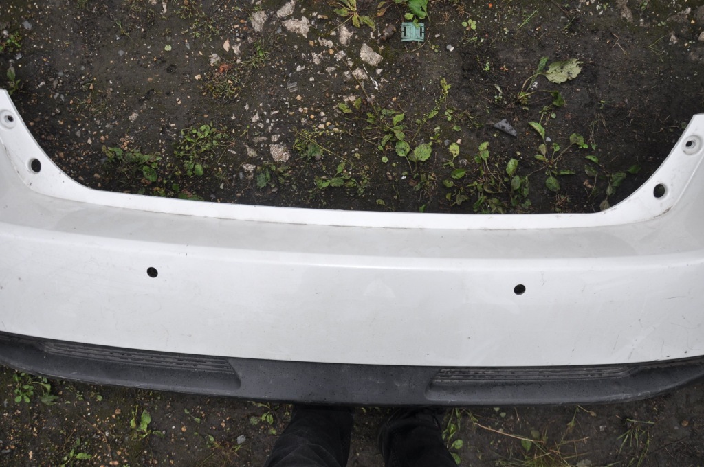 Бампер задній задній toyota verso 13 рестайлінг  2013 білий Доставка