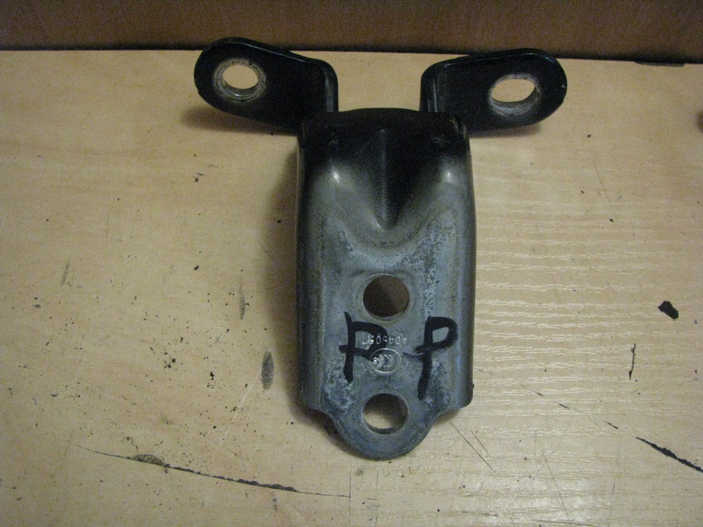 фото №1, Петля дверь правый перед kia ceed i 06-12r