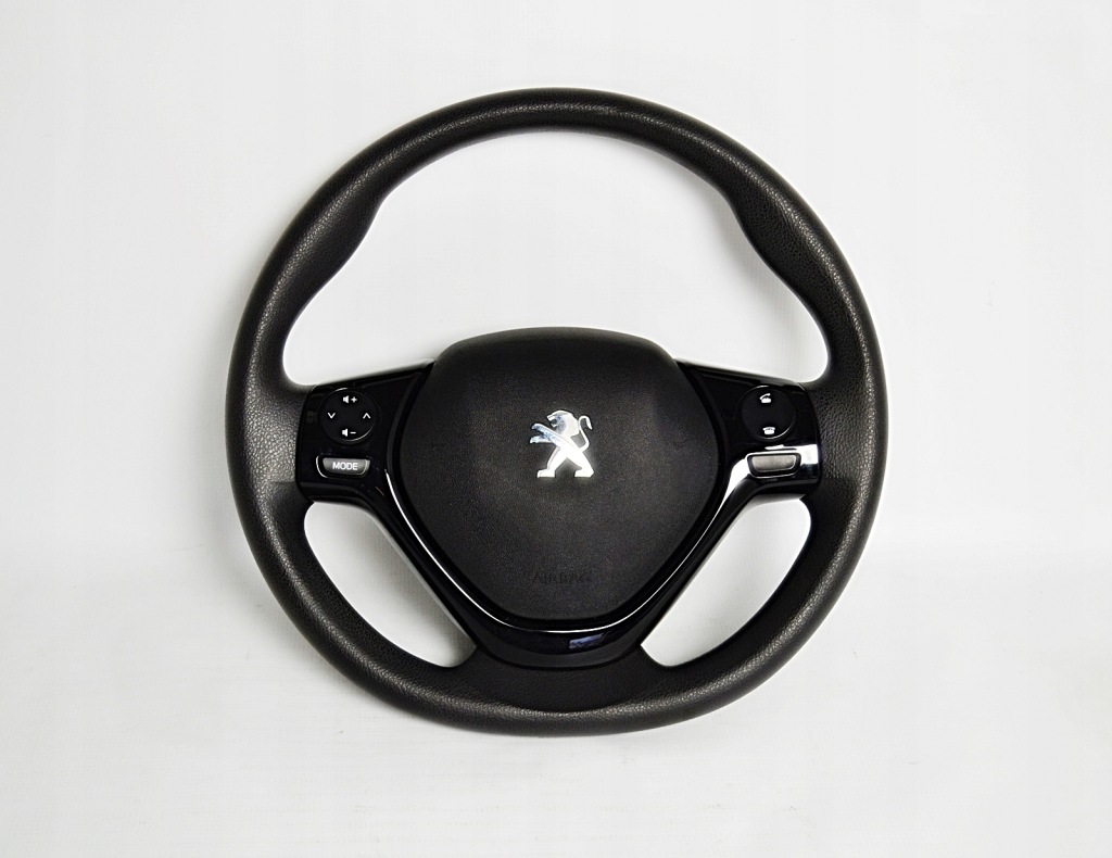 Peugeot 108 кермо  мультимедійна гарний стан Оригінал