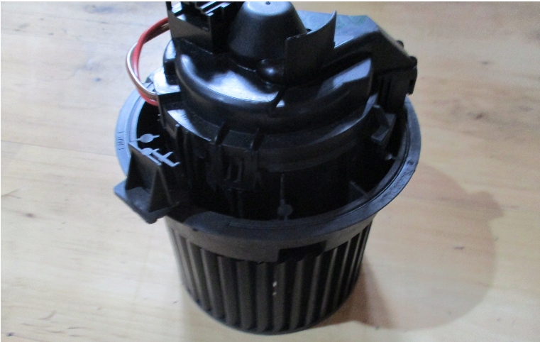 фото №1, Вентилятор салона do renault clio iv