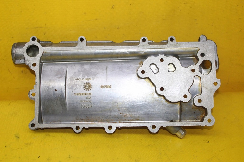 фото №6, Основа фільтра оливи audi s4 b6 4.2 b 079103525cj