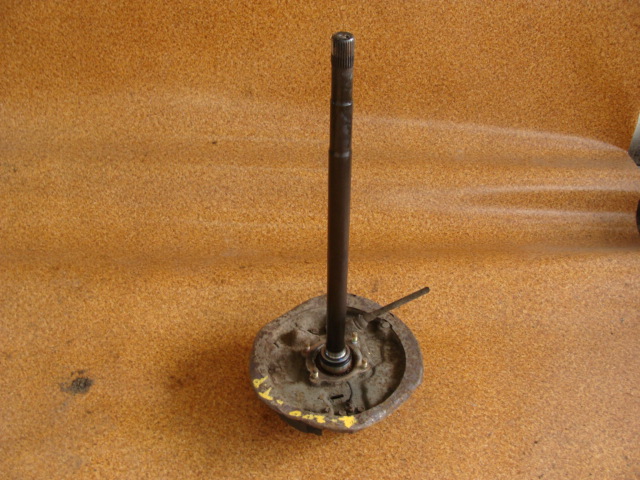 фото №1, Mitsubishi l200 04r приводной вал поворотный кулак задняя правый