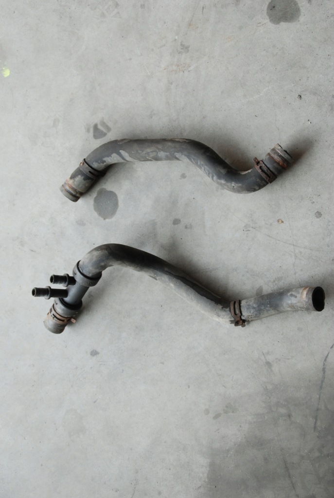 фото №2, Master ii 2.5 пабтрубок  труба шланг воды 2006r