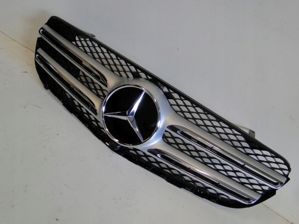 фото №4, Mercedes glc x253 253 решётка радиатора решётка радиатора na камера новый