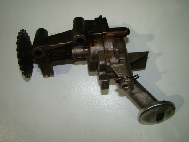 фото №1, Насос оливи renault 7700600252