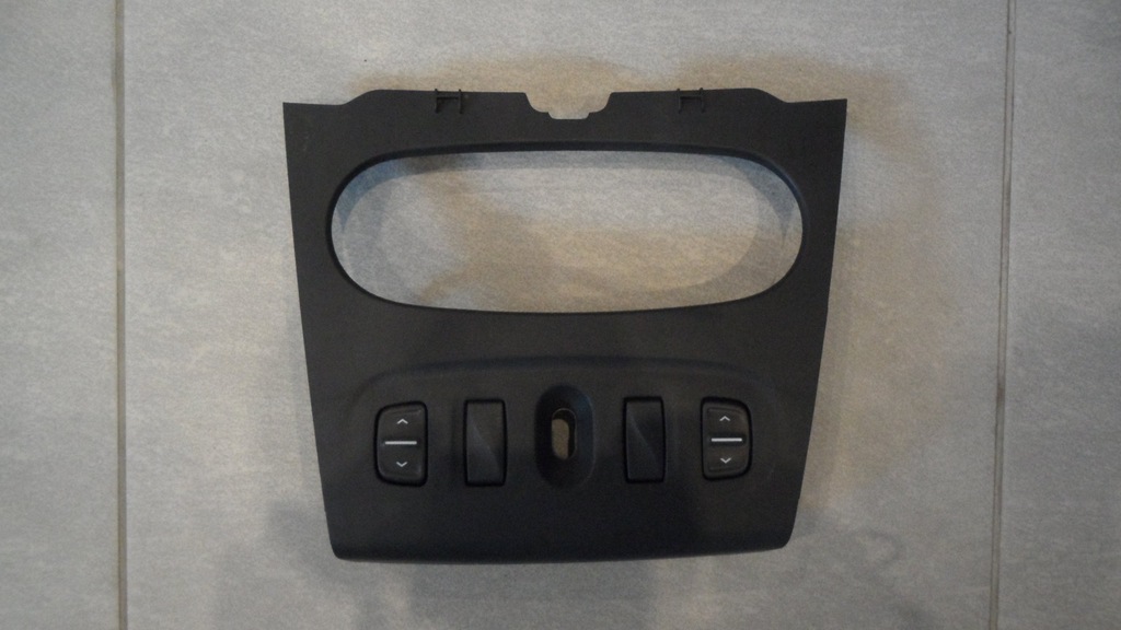 фото №1, Рамка панель обдув dacia logan ii