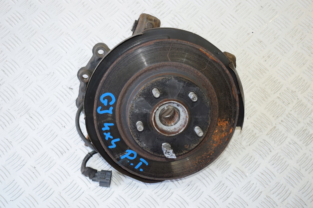 фото №1, Поворотний кулак правий задня 4x4 mazda 6 vi gj lift