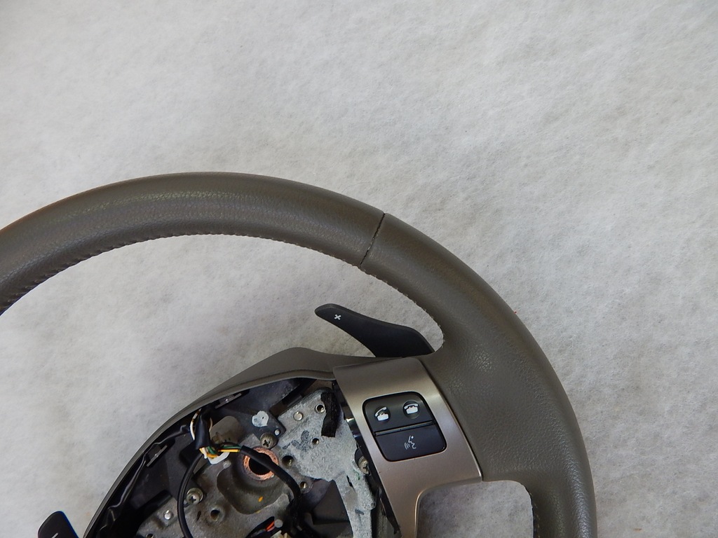 фото №6, Toyota auris - воздуховод кожа лепестки переключения bdb