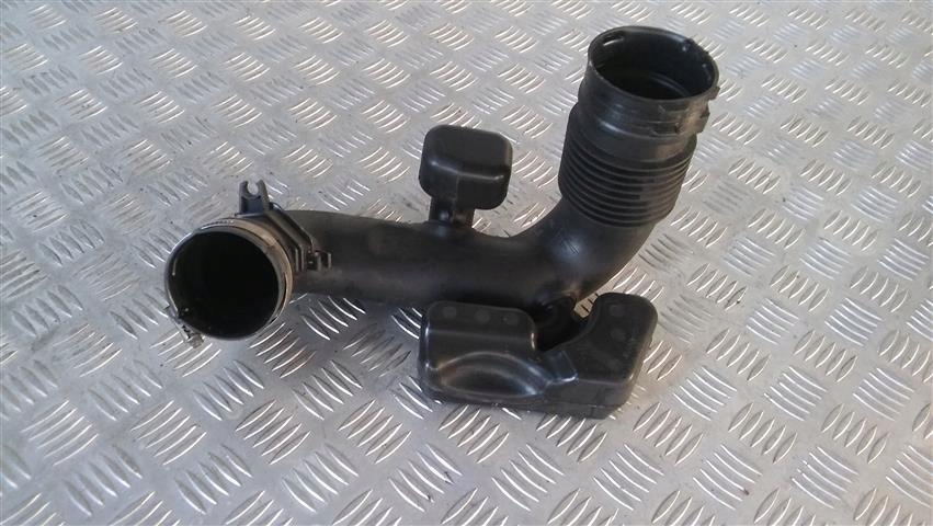 фото №3, Nissan note e12 1.5 dci труба повітря 16576 3vd0a