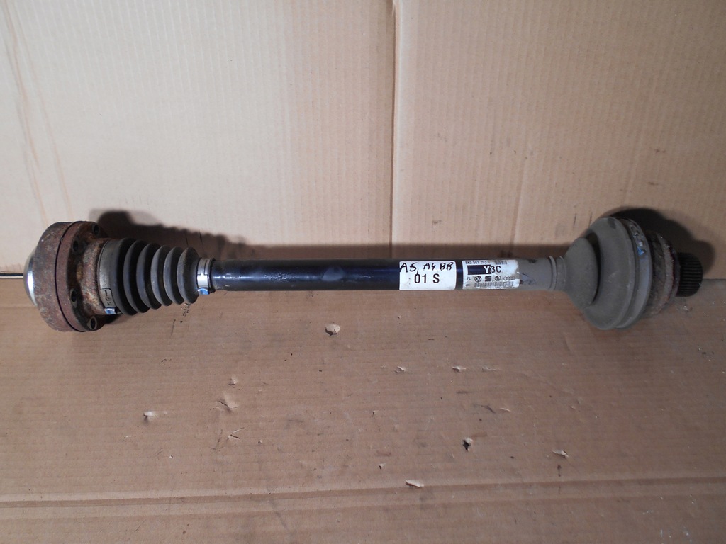 фото №1, Привідний вал задня a4 b8 a5 8k0501203c