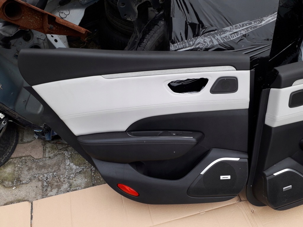 фото №3, Оббивка обшивка двері задня renault talisman sedan