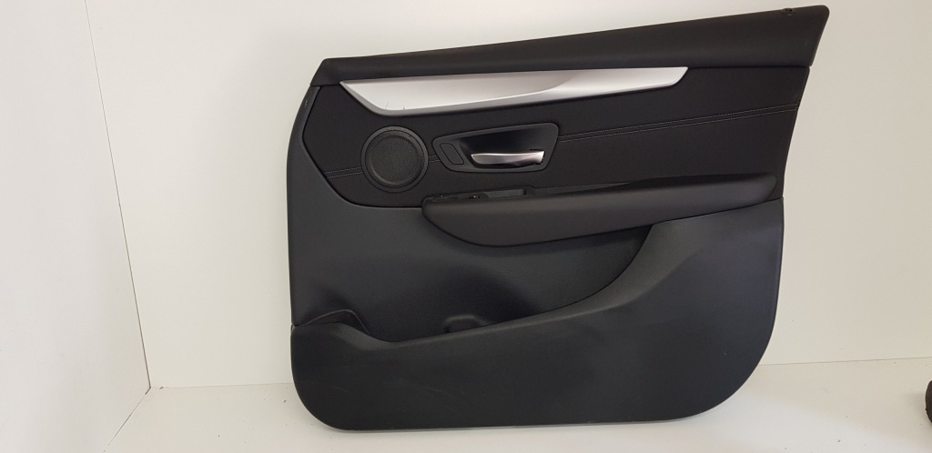 фото №1, Обшивка дверь передний правый bmw 2 f46