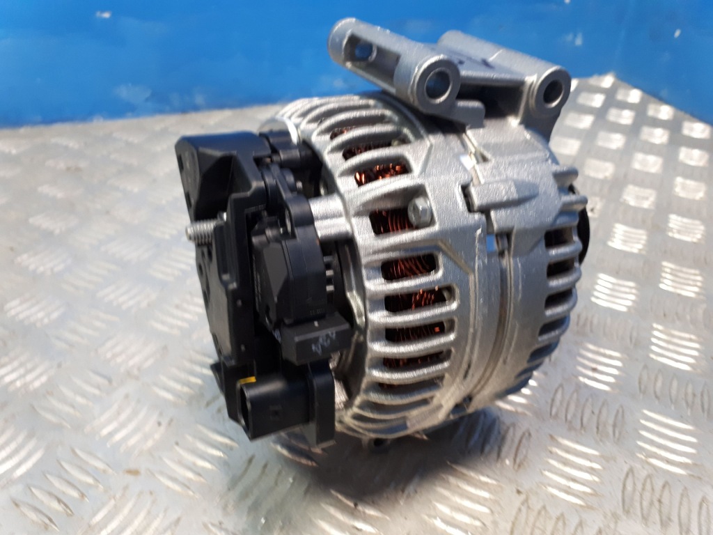 фото №3, Генератор vw amarok 06a903023g