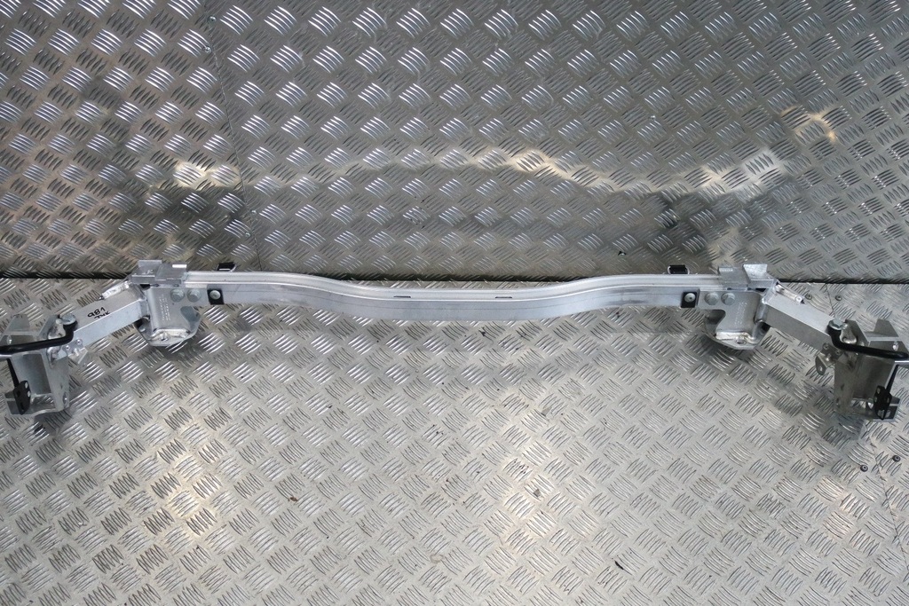 фото №1, Розпірка porsche cayman 981 98158015100