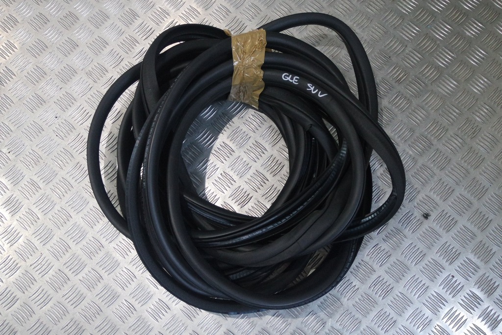 фото №1, Прокладка mercedes перед ml gl gle gls w166 suv a1664970051