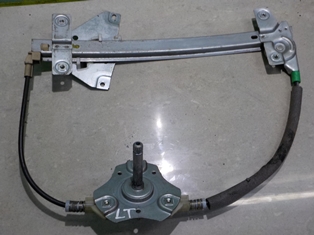 фото №1, Volvo s40 v40 подъемник левый задняя