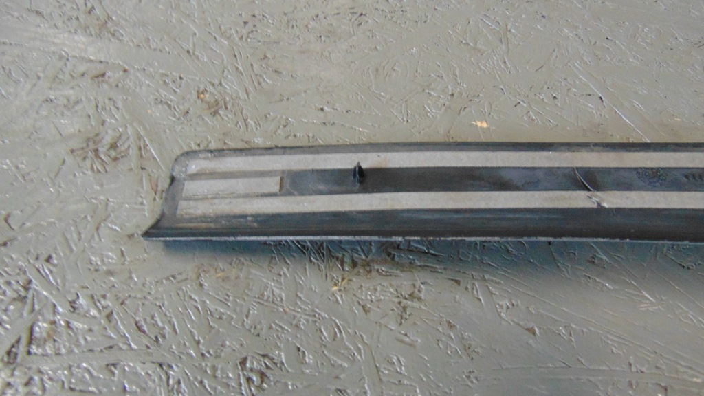 фото №9, Молдинг правий перед audi a6 c6 s-line 4f0853374k