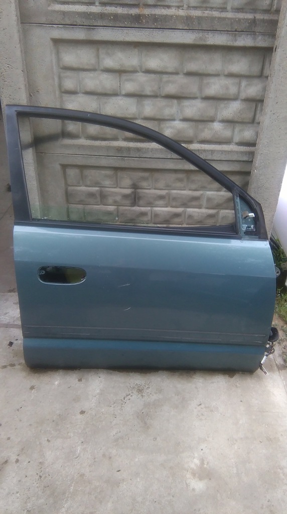 фото №1, Mitsubishi space star дверь правое передние