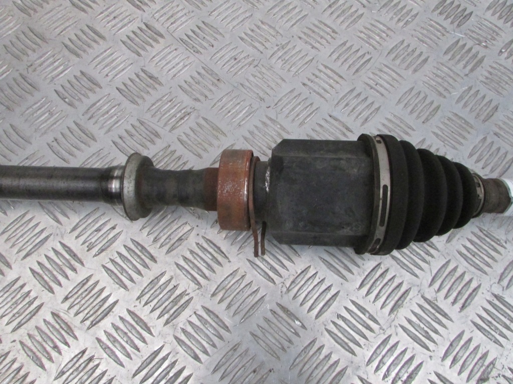 фото №3, Приводной вал правая длинная 2.2d4d toyota rav4 iii 07r