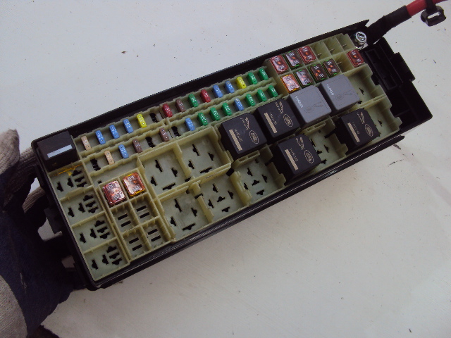 фото №4, Коробка предохранителей range rover sport 2005-