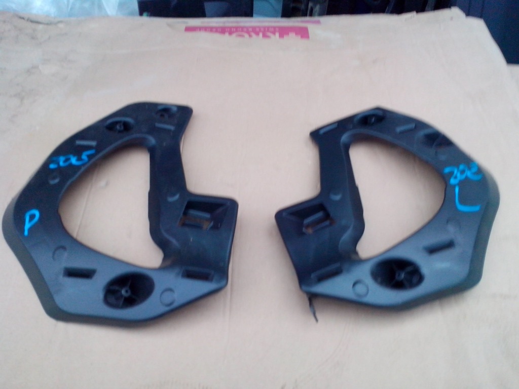 фото №1, Направляющая кронштейн led бампера renault zoe