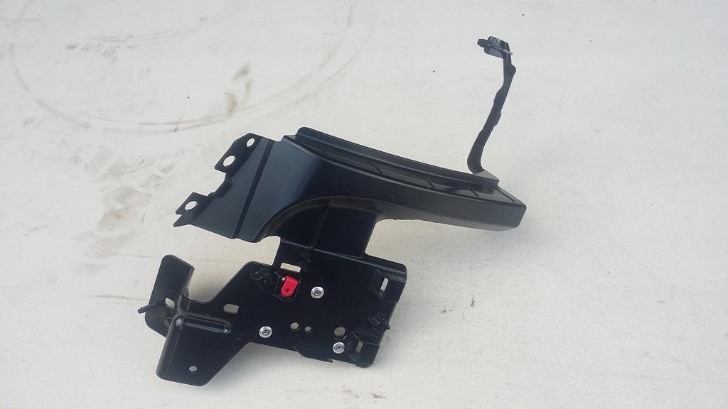 фото №1, Land rover evoque направляющая левый задняя