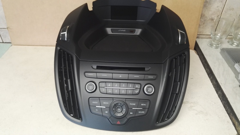 фото №1, Ford kuga mk2 радіопрогравач