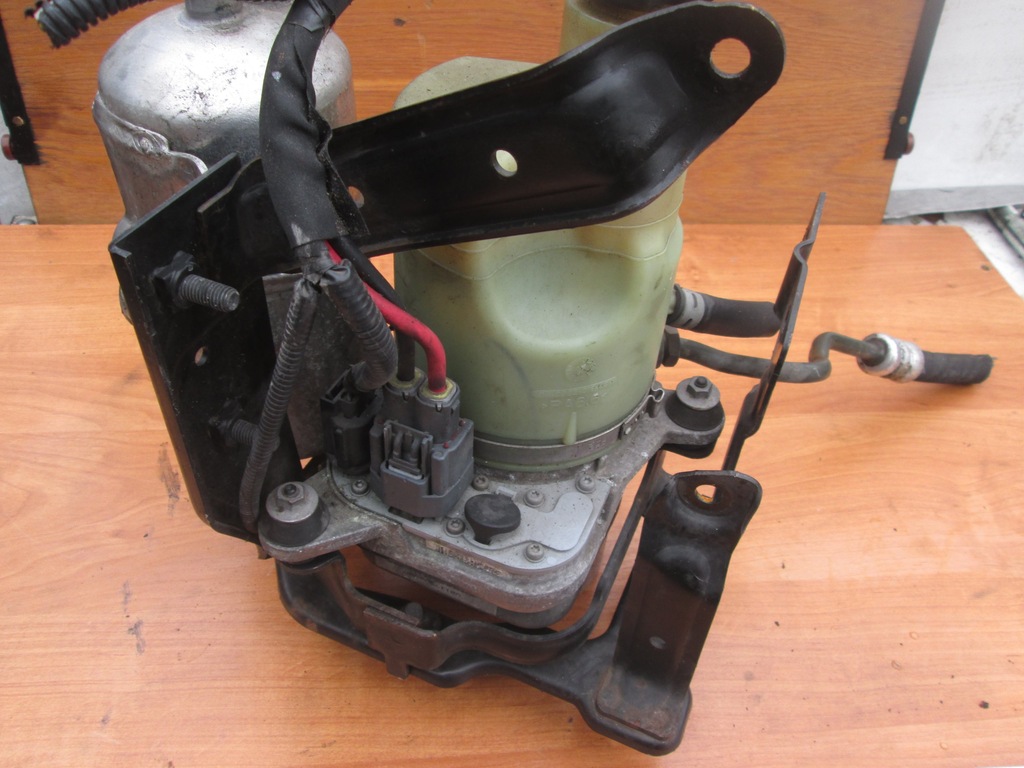 фото №14, Volvo v50 c70 s40 насос підсилювача 5n513k514cb 5n513k514ae 5n1513k514ca